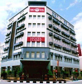 Family Hotel Klang Extérieur photo