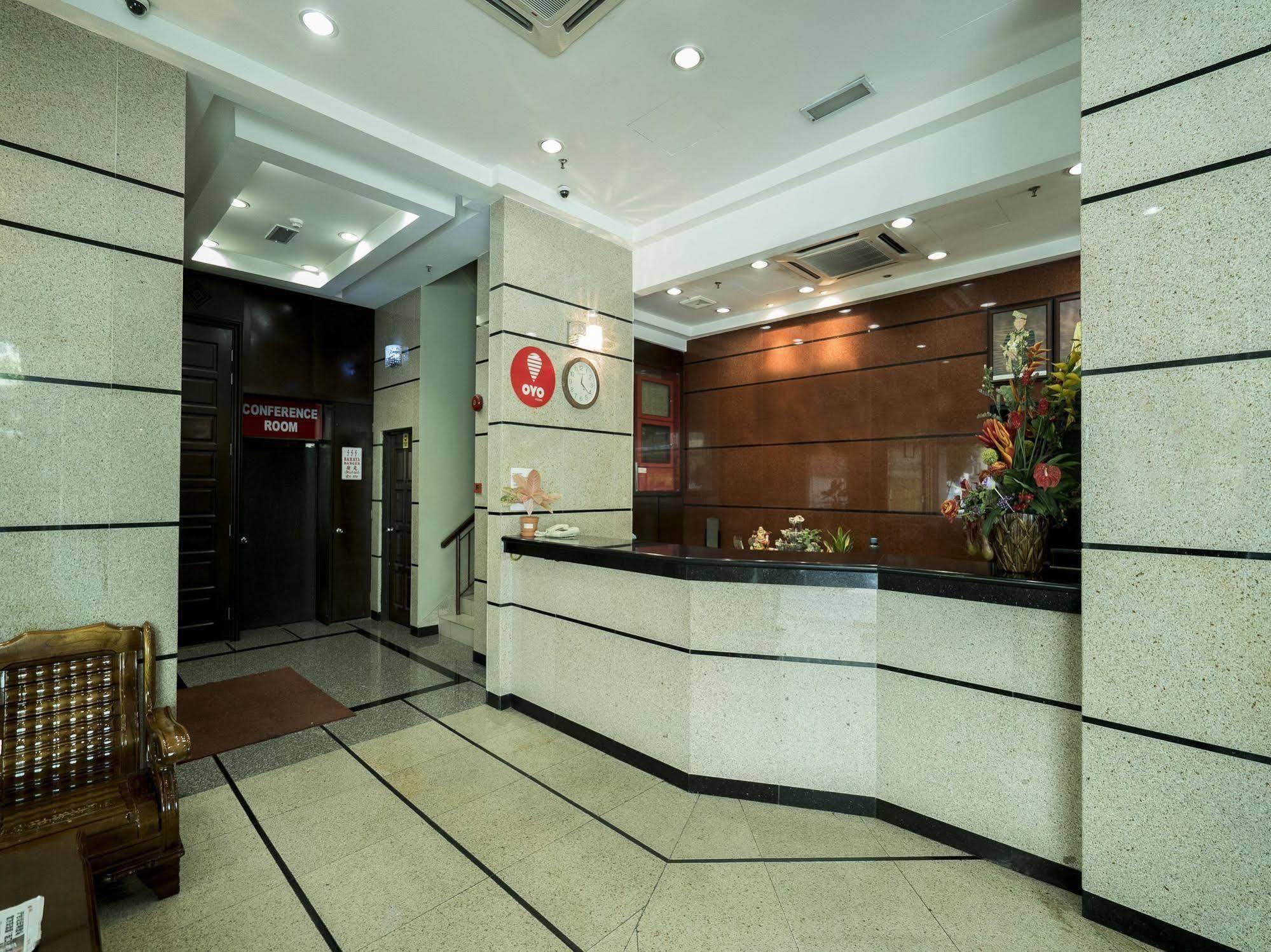 Family Hotel Klang Extérieur photo